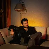 Melih — Keşkelerle Süslenen Sonbaharlar / Elvedayla Süslenmiş Bir Yarının Dünündeyim